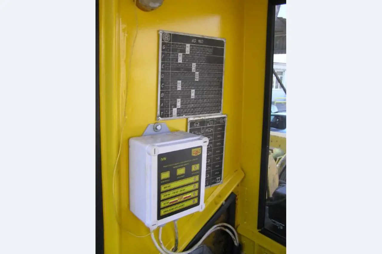 Prumyslových robotu-15